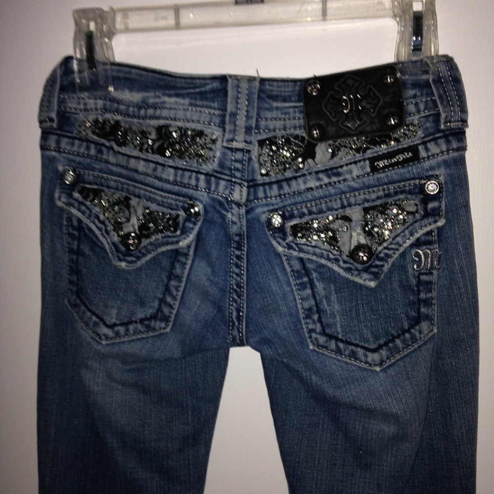 Miss Me Distressed Jeans Sz 24